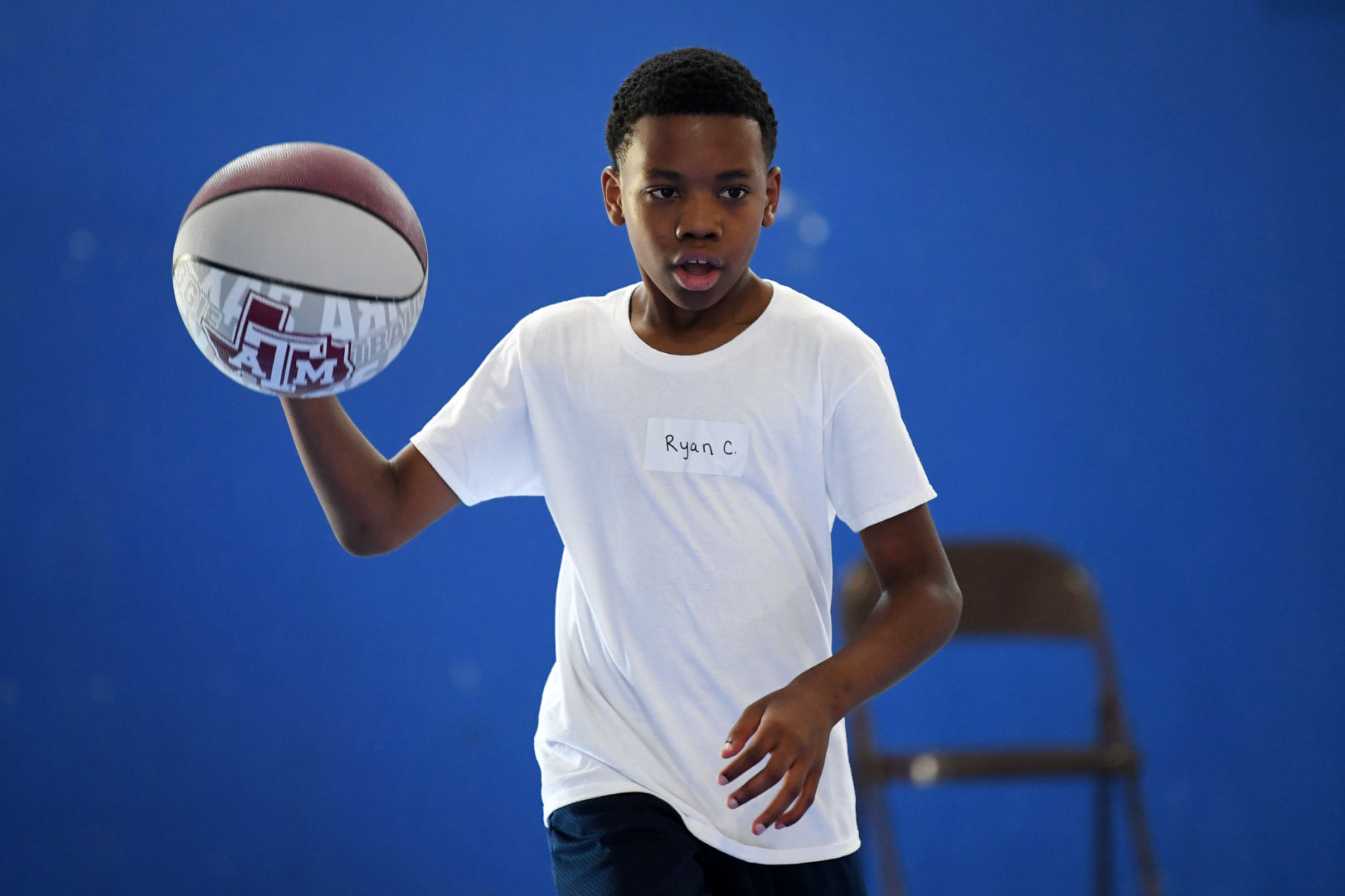 Alex Caruso basketball camp